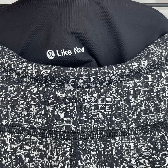 Lululemon Pace Rival Crop 22" Power Luxtreme Suited Jacquard Black White Size 4 - Picture 6 of 9